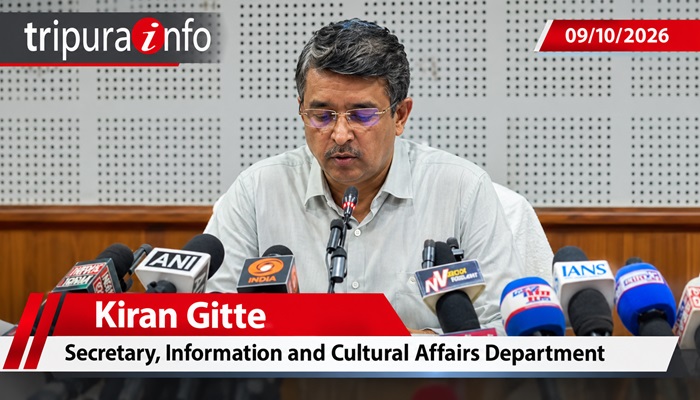 Kiran Gitte, Secretary of the Information and Cultural Affairs Department, at the press conference.