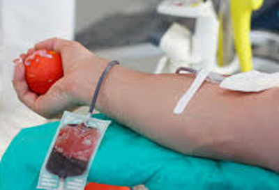 TRIPURAINFO-Pix-Humanity--Nursing-officer-saves-life-of-female-patient-by-donating--blood-herself22439